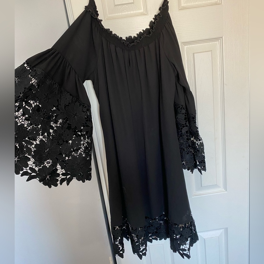 Black Joseph ribkoff dress size medium